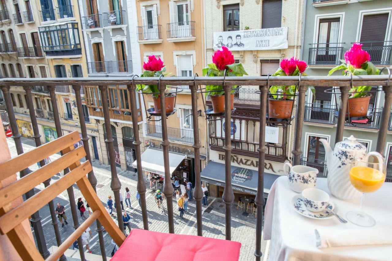 Apartamento Mercaderes Pamplona Eksteriør billede