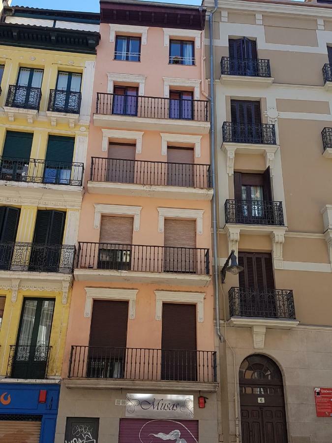 Apartamento Mercaderes Pamplona Eksteriør billede